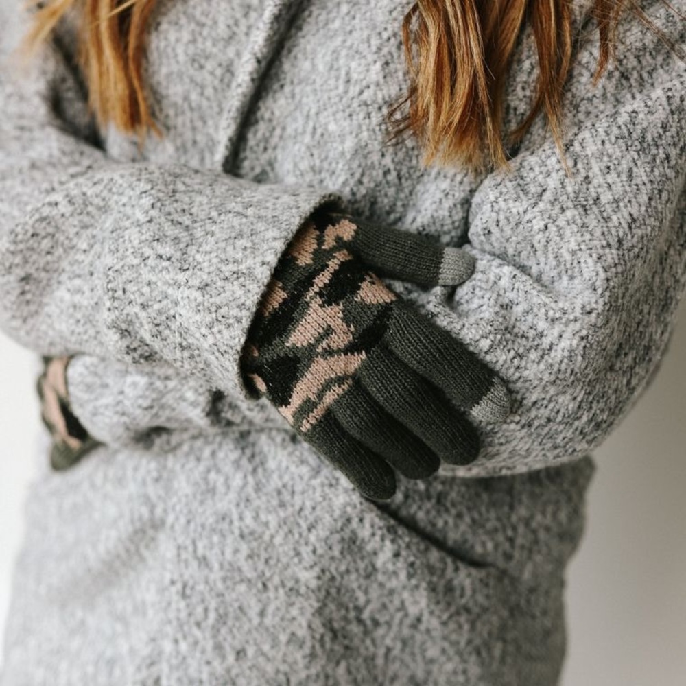 Camo knit smart touch gloves